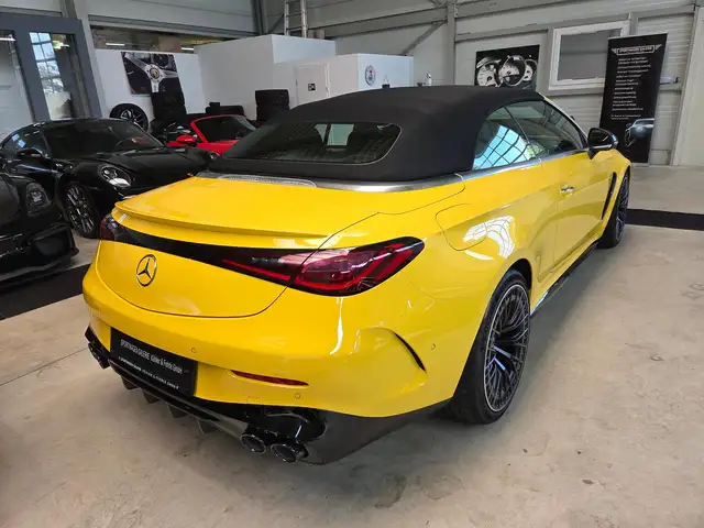 Mercedes-Benz Cle view 11