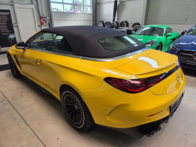 Mercedes-Benz Cle view 14