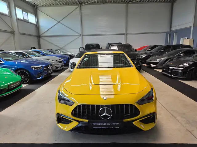 Mercedes-Benz Cle view 4