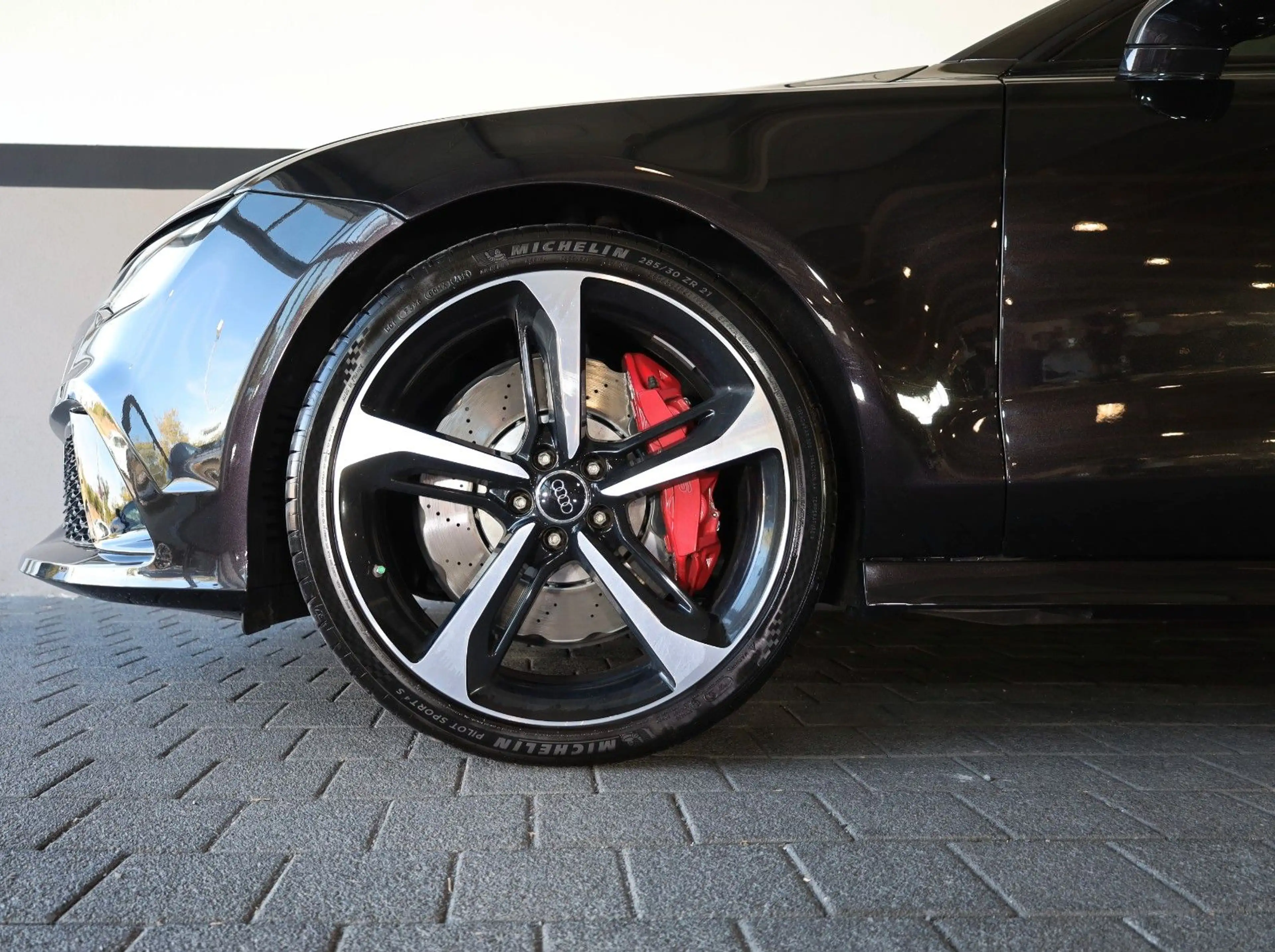 Audi RS7 4.0 TFSI quattro Sportback/HUD/BOSÉ/RFK/R21 — photo 4