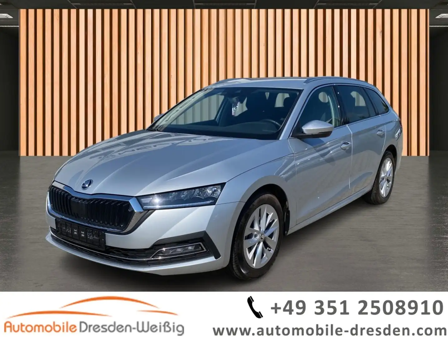 Skoda Octavia Combi 1.5 eTSI DSG Style*Navi*ACC*Kamera Silber - 1