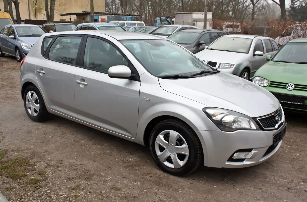 Kia Ceed / cee