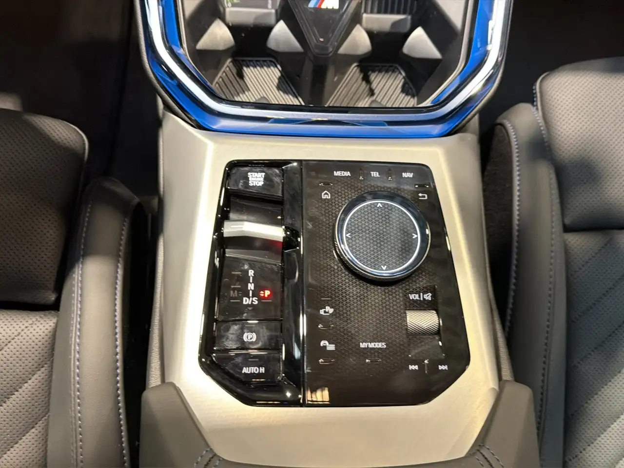 BMW X3 20d xDrive AHK 360° HEAD-UP PANO RFK HIFI LED 13