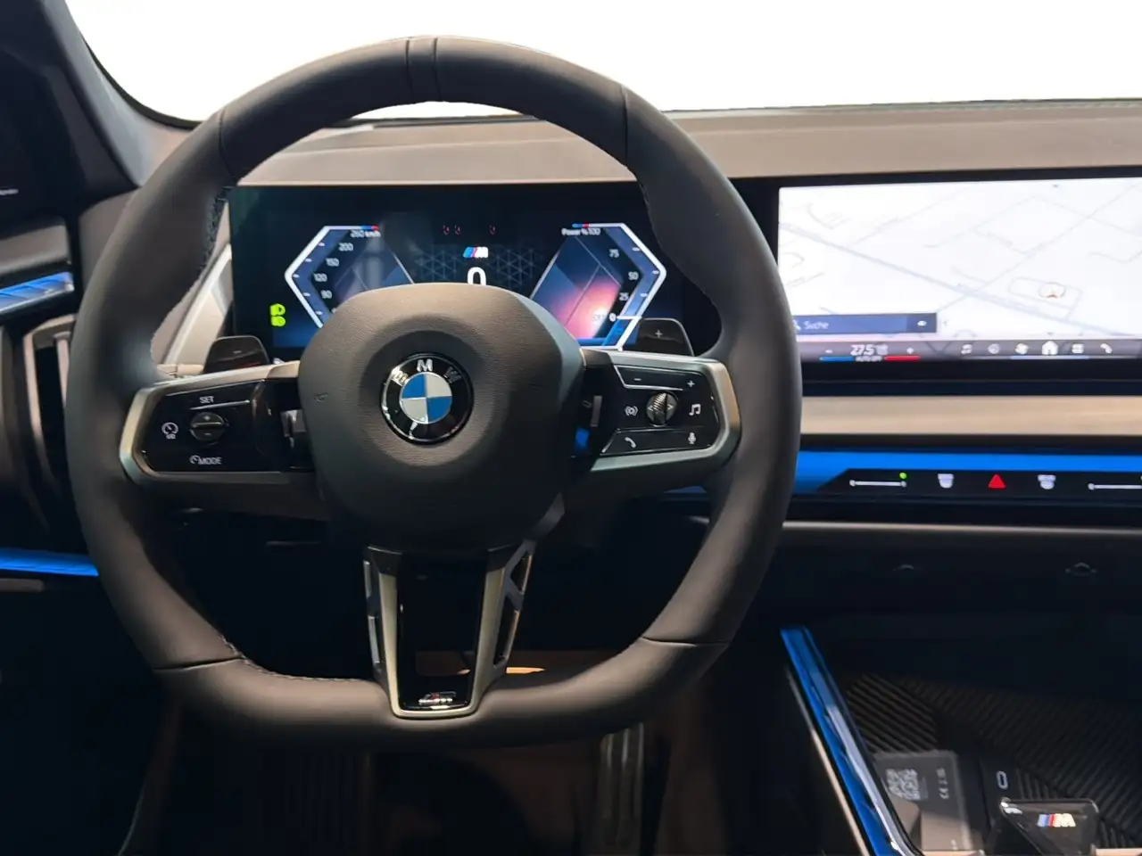 BMW X3 20d xDrive AHK 360° HEAD-UP PANO RFK HIFI LED 11