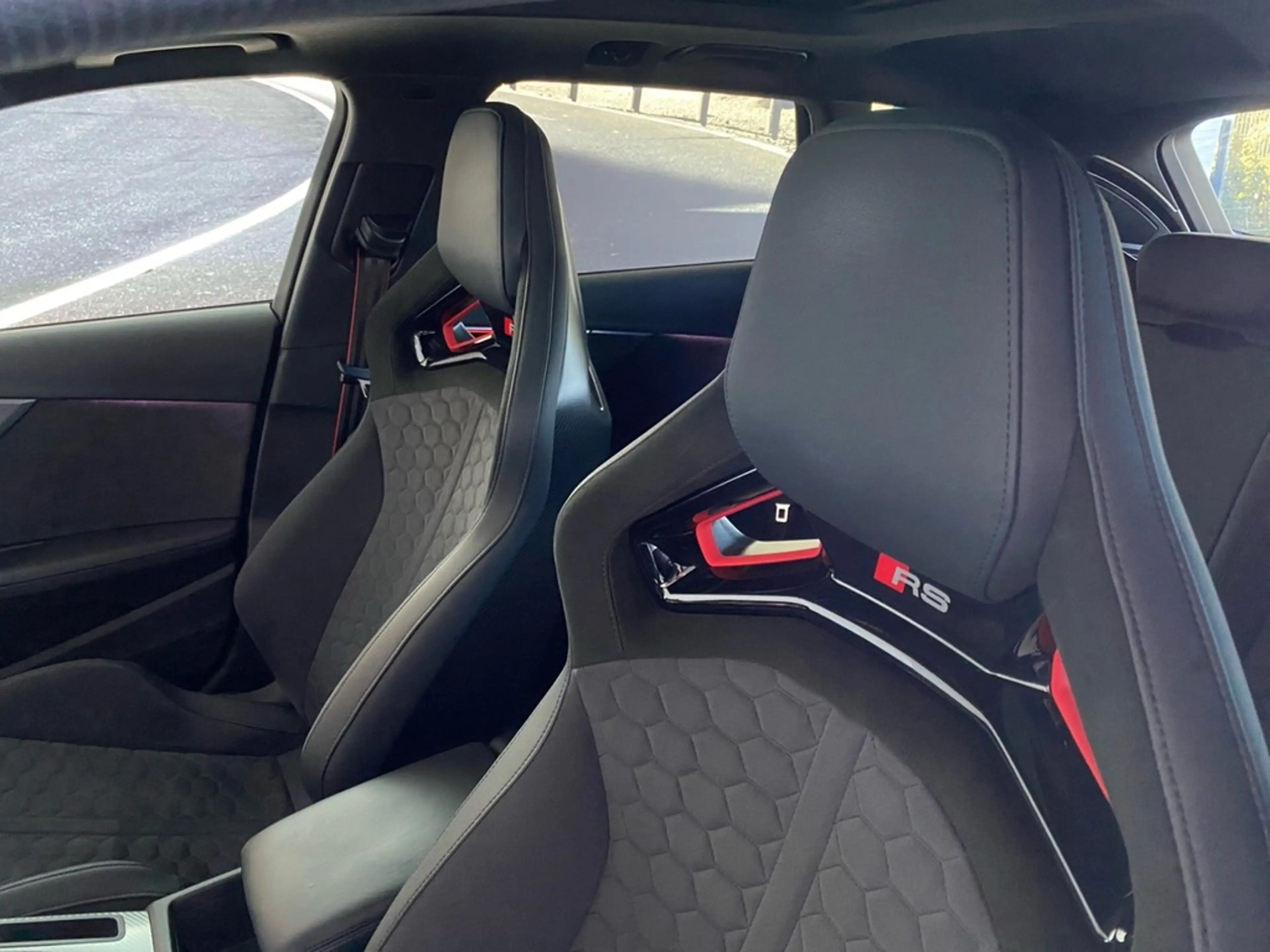 Audi RS4 RS 4 Avant 2.9TFSI quattro competition plus PANO — photo 5