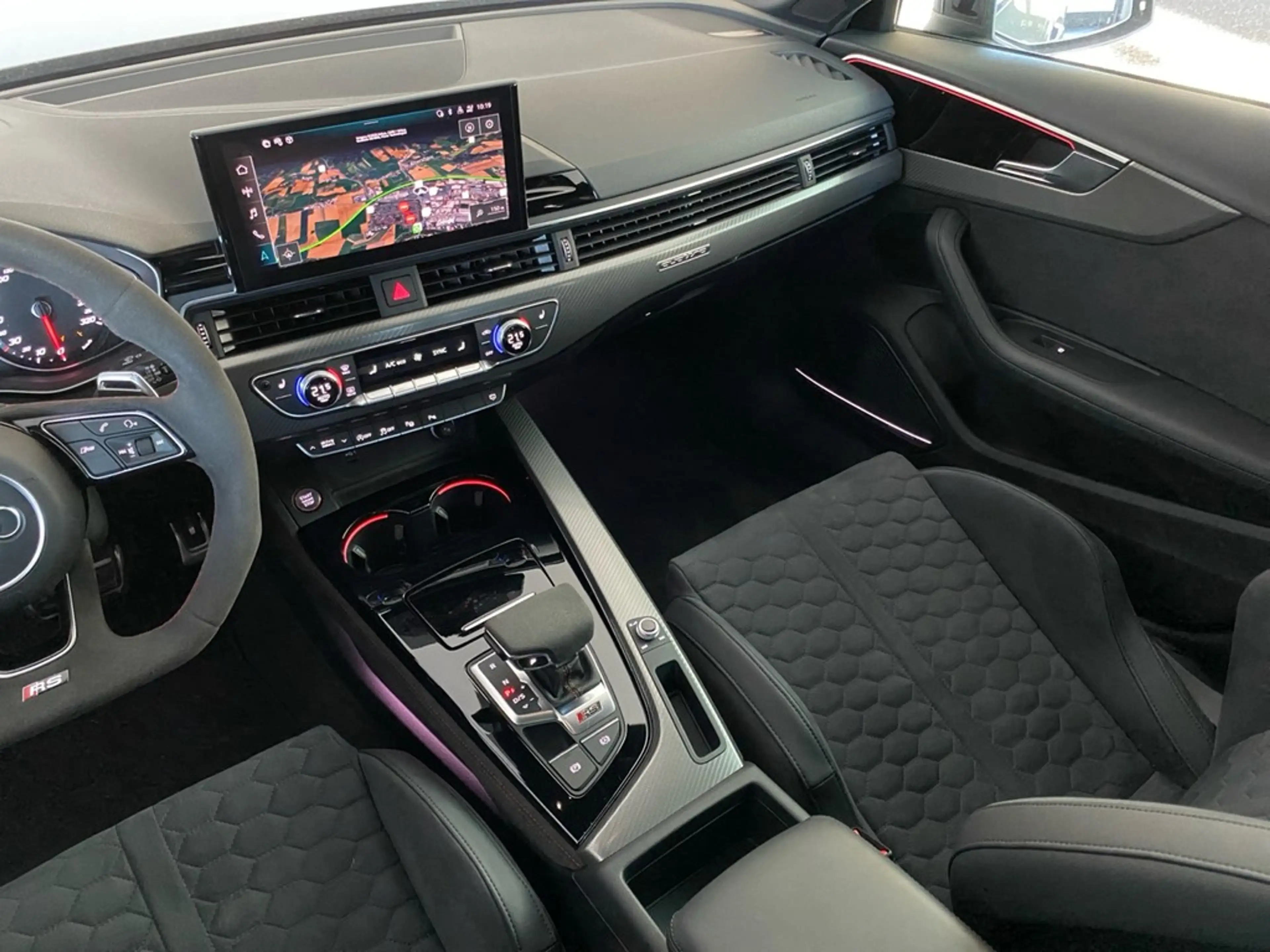 Audi RS4 RS 4 Avant 2.9TFSI quattro competition plus PANO — photo 8