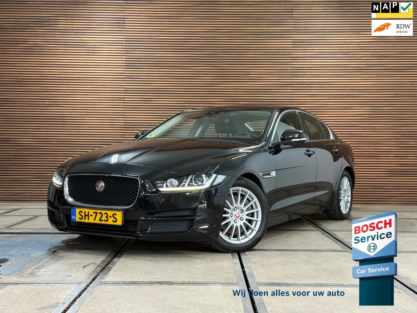 Jaguar XE 2.0 D Pure Pro Edition Automaat | Navigatie | Meri Schwarz - 1