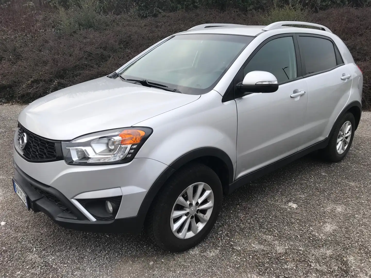 SsangYong Korando 2.0Plus GPl AwD (4x4)☎️335-6449052 Grau - 1