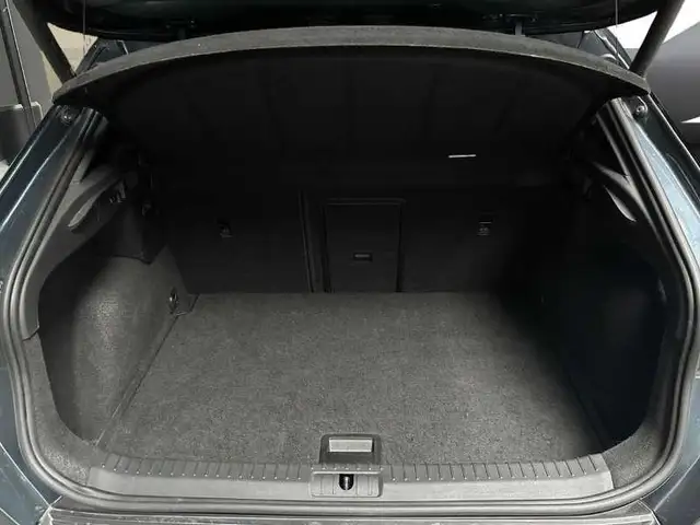 Cupra Formentor view 7
