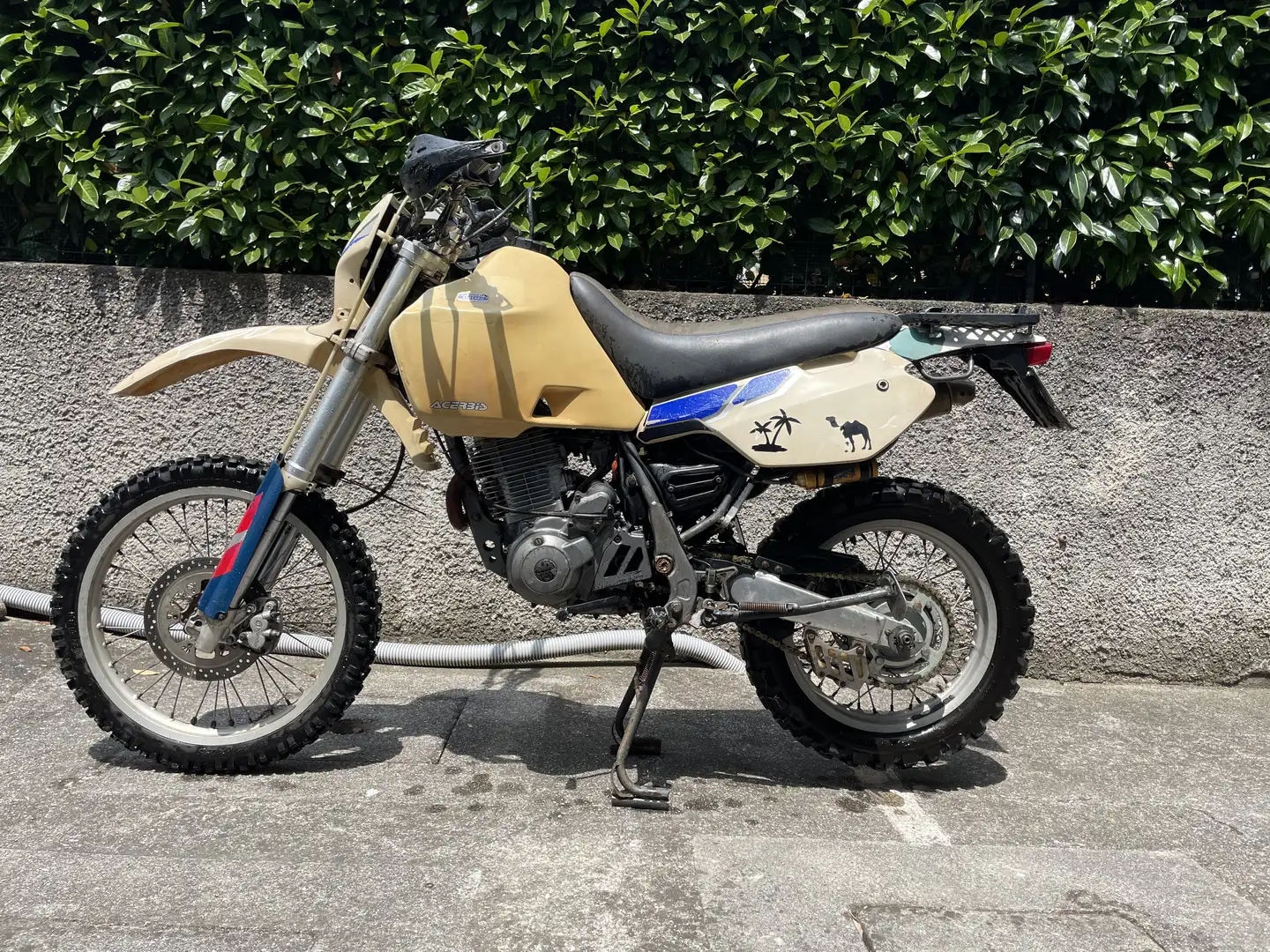 Yamaha TT 600 E - 1