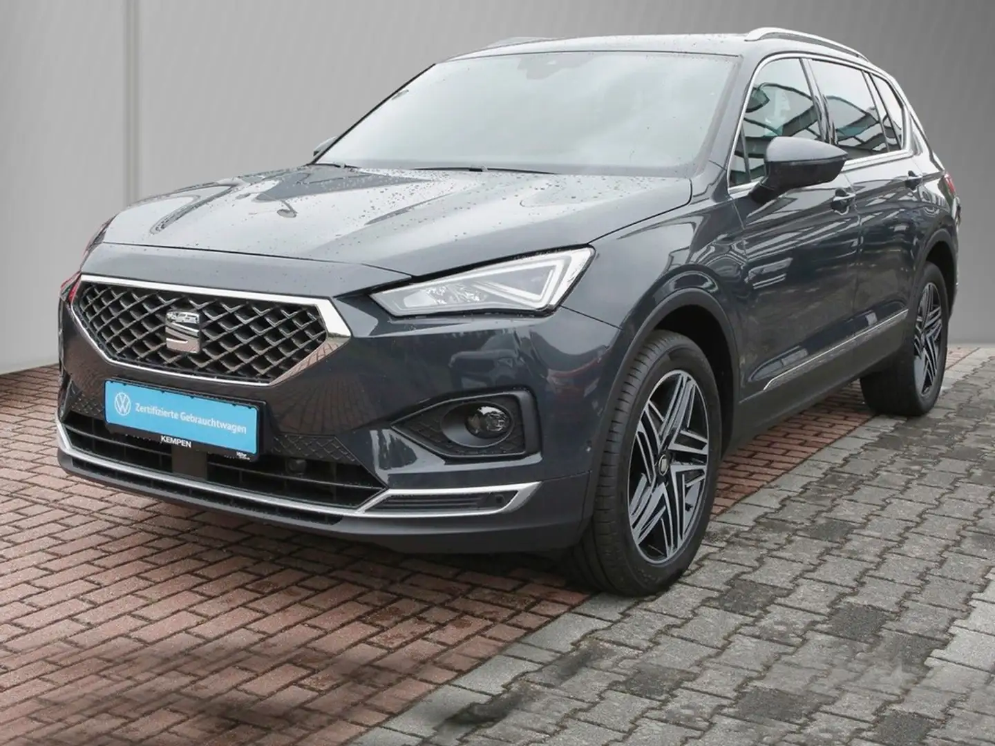 SEAT Tarraco 2.0 TDI 4Drive Xcellence 7-Sitzer STHZ AHK Navi... Grau - 2