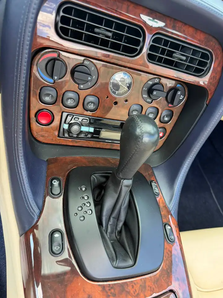 Aston Martin DB7 vantage volante 6.0 ASI, foto 12