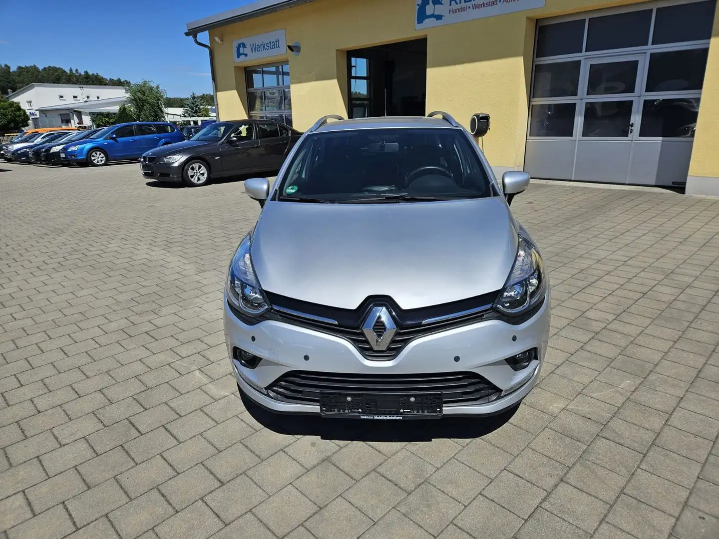 Renault Clio IV Grandtour 0,9 TCE90*Klima*Navi*PDC*1Hand Gris - 2