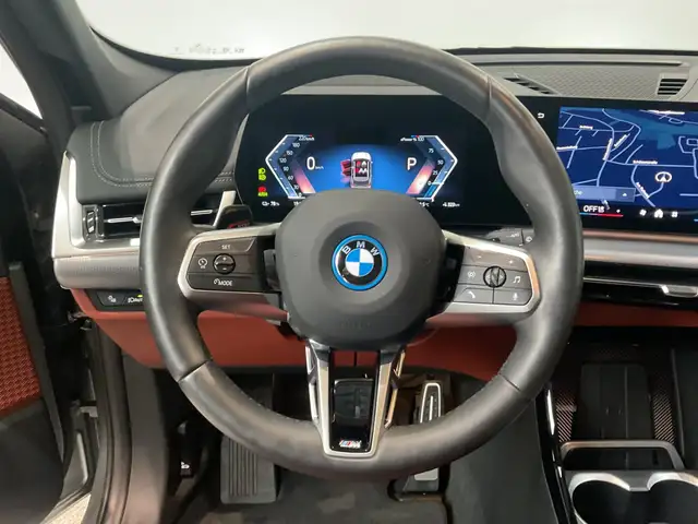 BMW Ix1 view 4