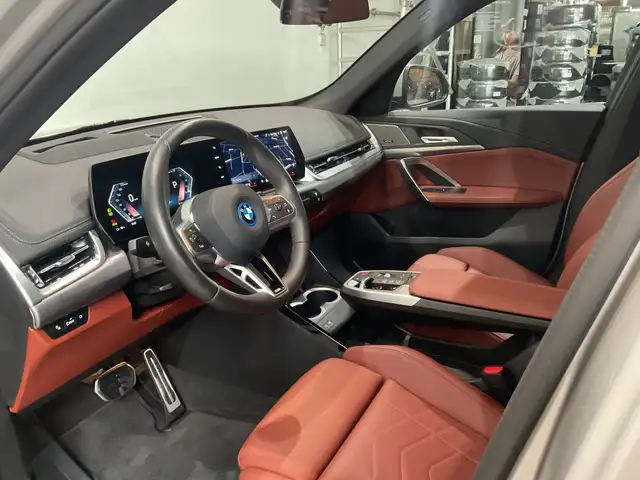BMW Ix1 view 6