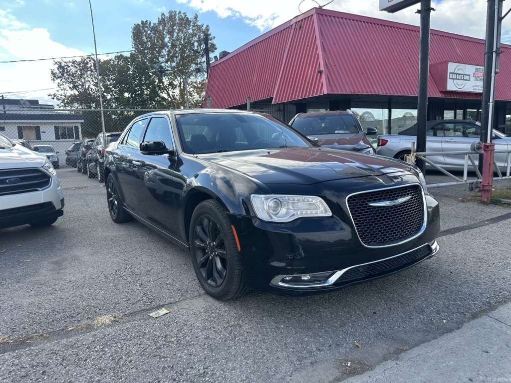 2016 Chrysler 300