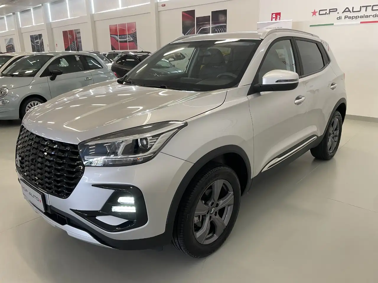 DR Automobiles DR5.0