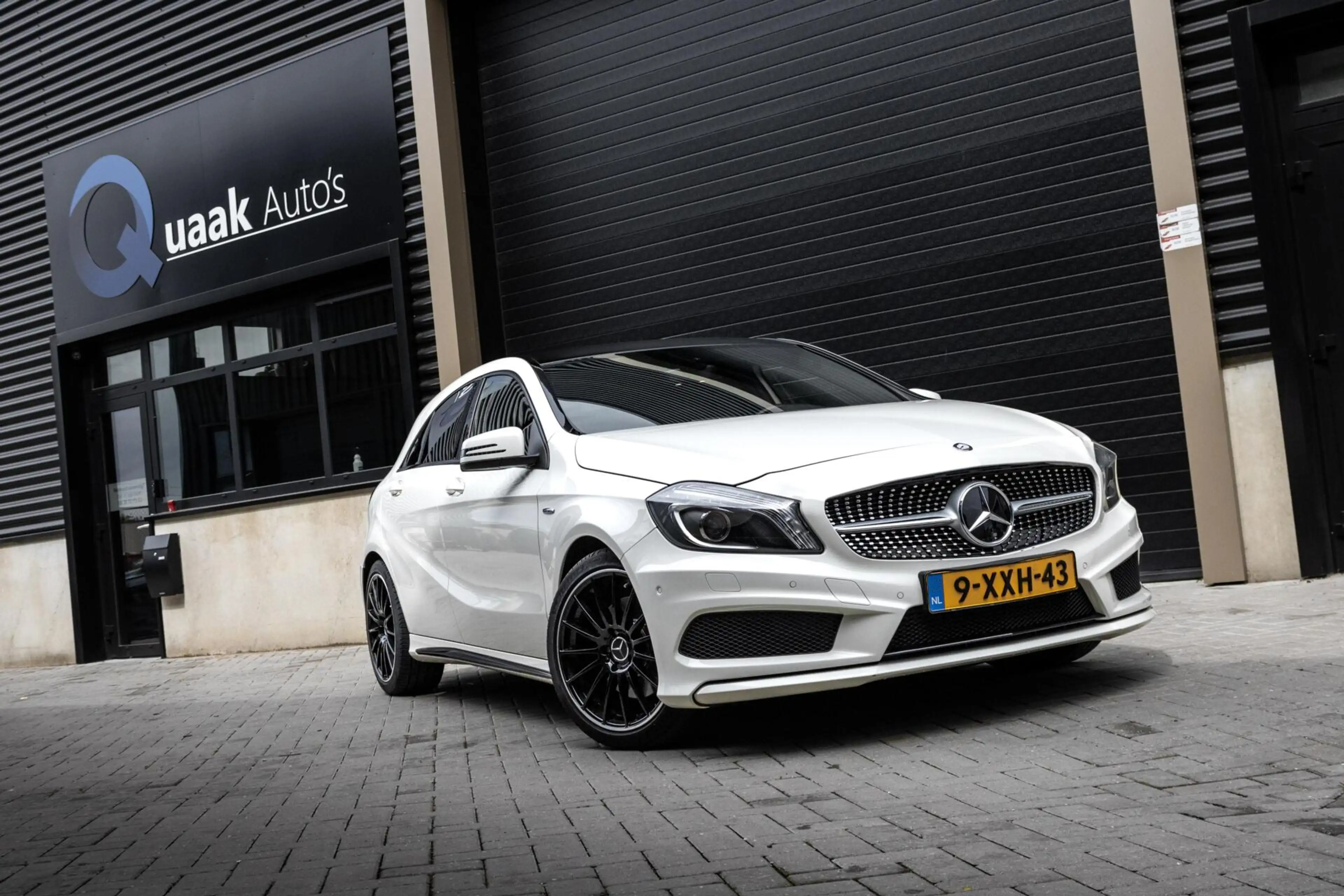 Mercedes-Benz A 250 A250 AMG 211pk | LED | STOELVERW. | NAVI | HISTORI — photo 29