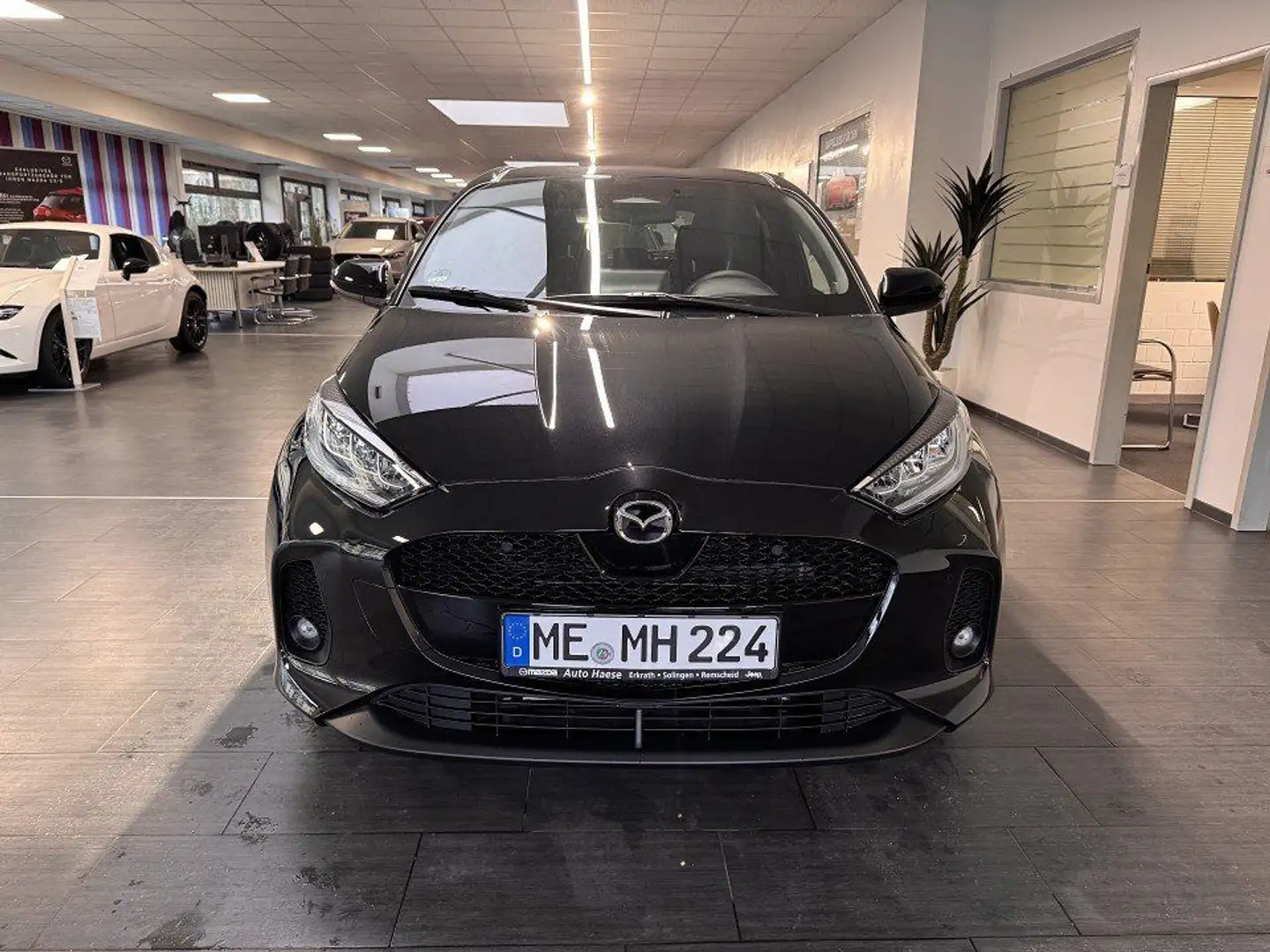 Mazda 2 Hybrid 1.5 116PS Homura LED Navi RFK Negru - 2