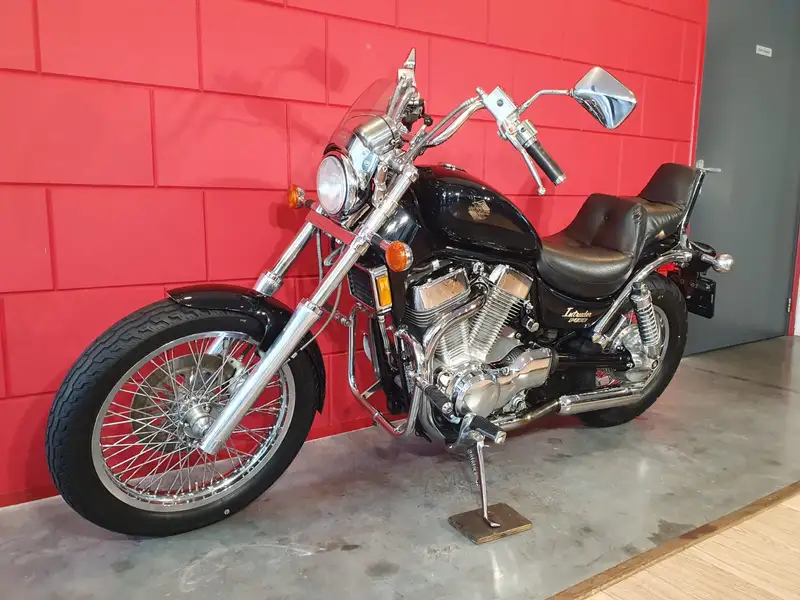 Suzuki VS 1400 - foto 6