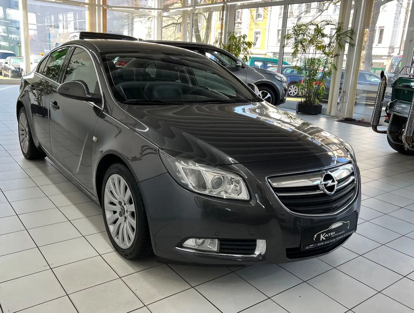 Opel Insignia 2.0 Sport Turbo 4x4 Schalter HU 06.2025 Gris - 2