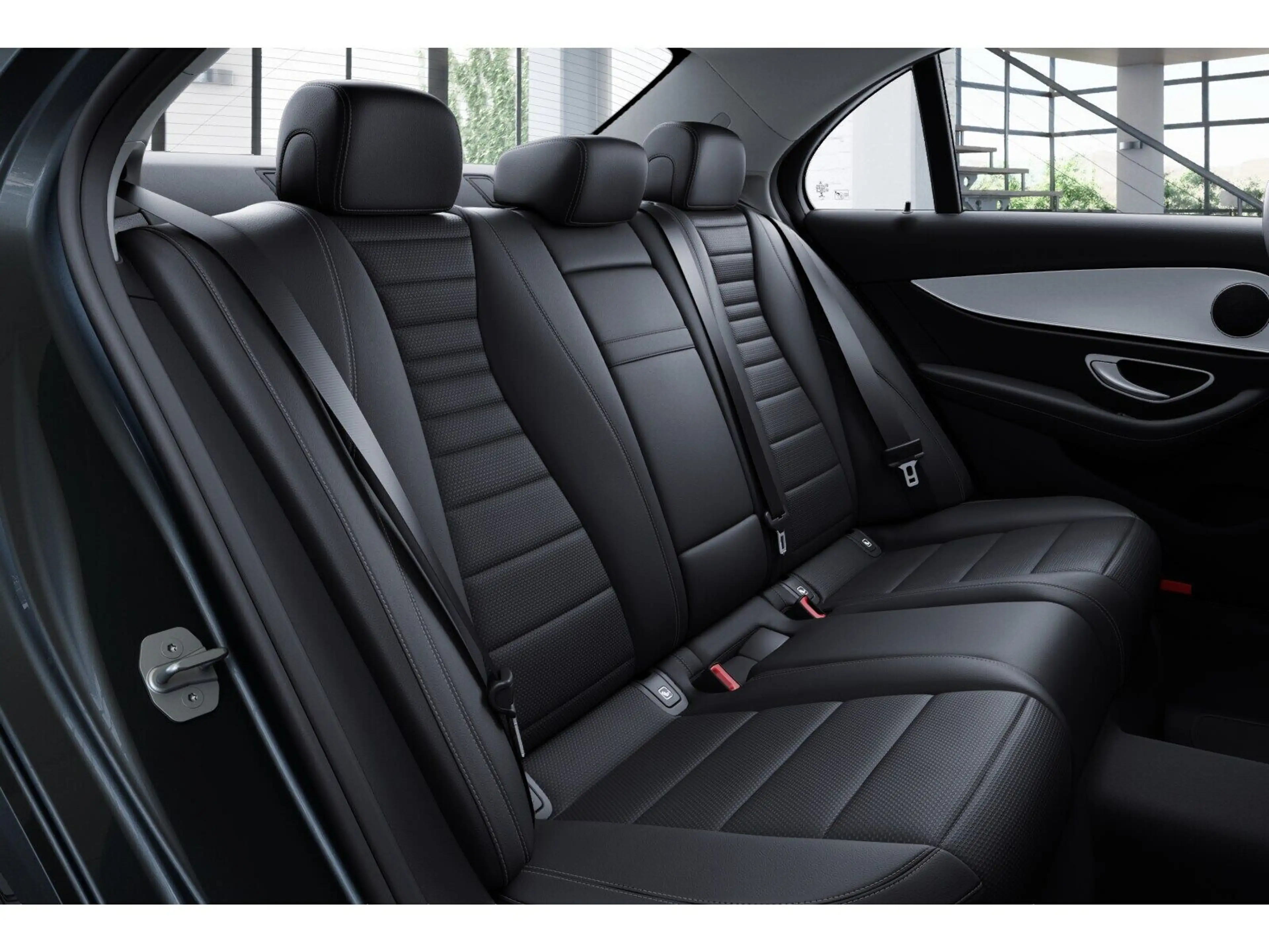 Mercedes-Benz E 220 d AVANTGARDE+AHK+LED+KAMERA+MBUX+TOTWINKEL — photo 10