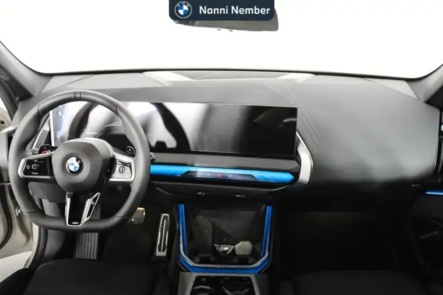 BMW X3 view 10
