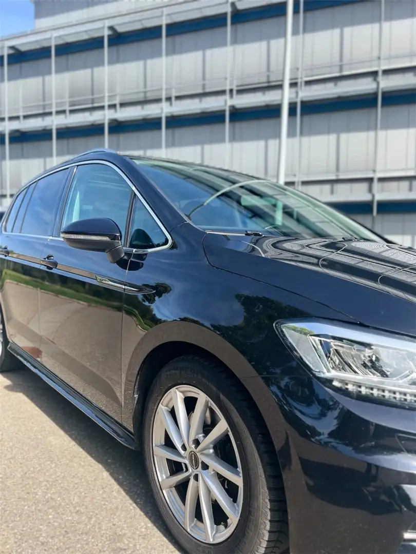 Volkswagen Touran Touran 1.5 TSI Highline BMT R-Line, 7-Sitz, Pa Schwarz - 2