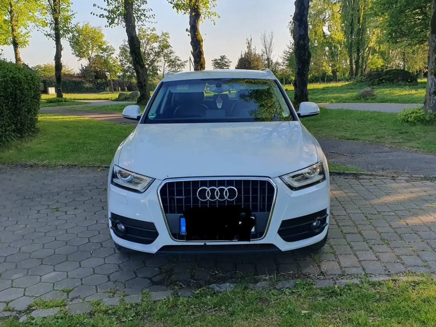 Audi Q3 Q3 2.0 TDI quattro S tronic Weiß - 2