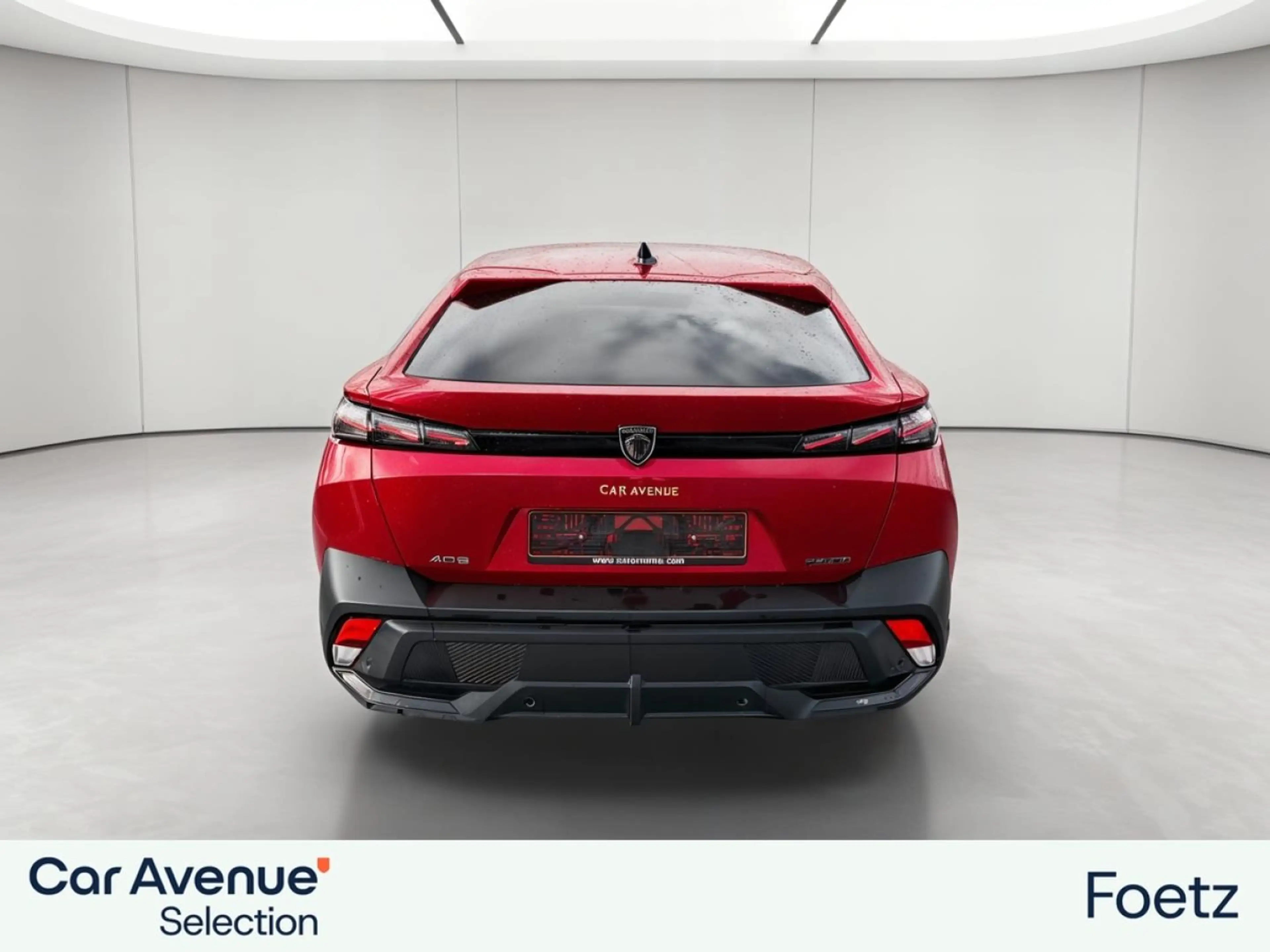 Peugeot 408 Plug-in Hybrid 180ch GT e-EAT8 — photo 15