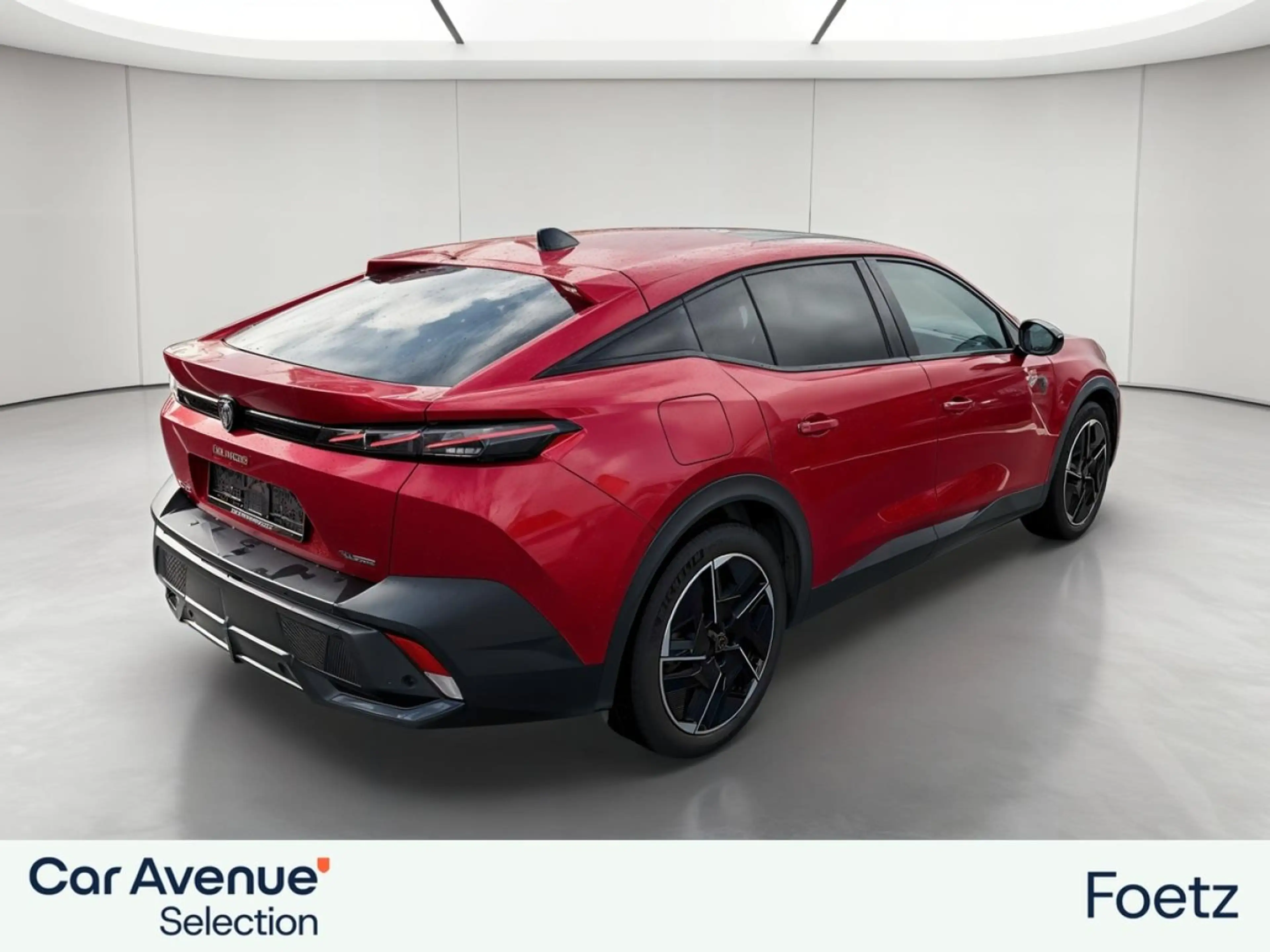 Peugeot 408 Plug-in Hybrid 180ch GT e-EAT8 — photo 7