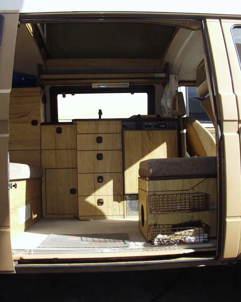 Volkswagen T3 SO.KFZ.Wohnmobil Fischer Ausbau Hochdach AHK, foto 6