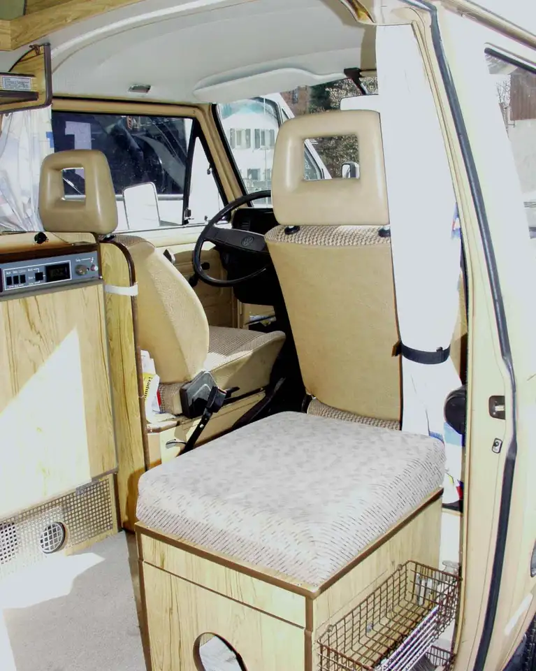 Volkswagen T3 SO.KFZ.Wohnmobil Fischer Ausbau Hochdach AHK, foto 4