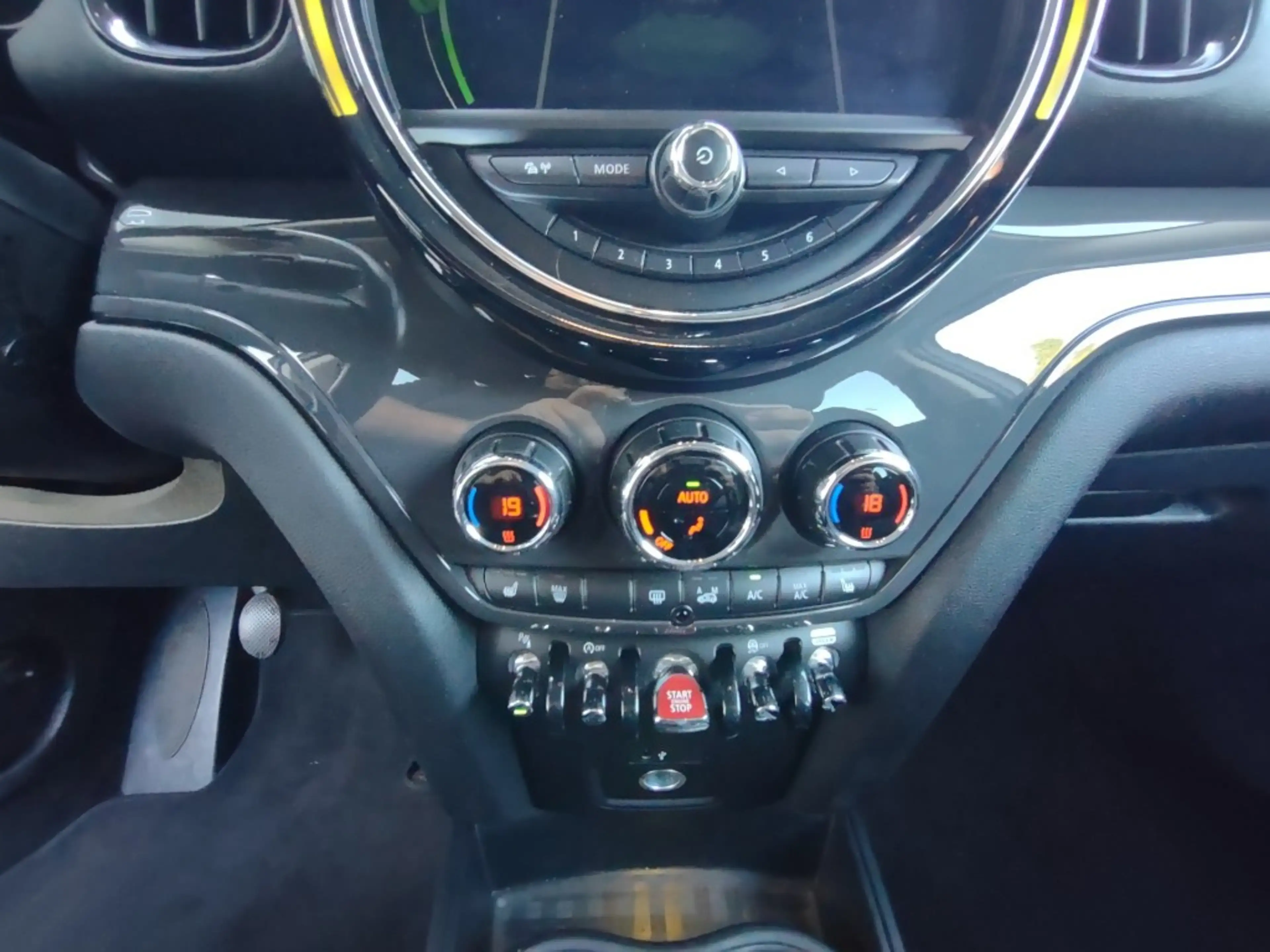 MINI Cooper Countryman 1.5 COOPER CHILI 136pk — photo 14