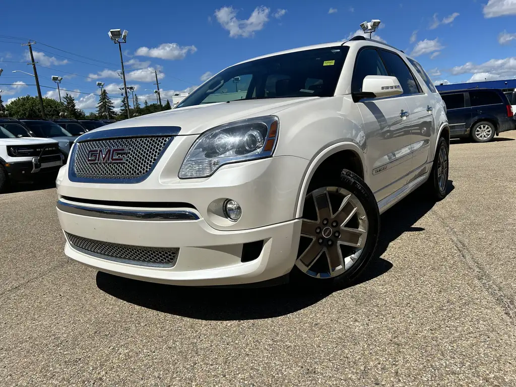 2012 GMC Acadia Denali | SunRoof | Rear Cam | Push Start — photo 2