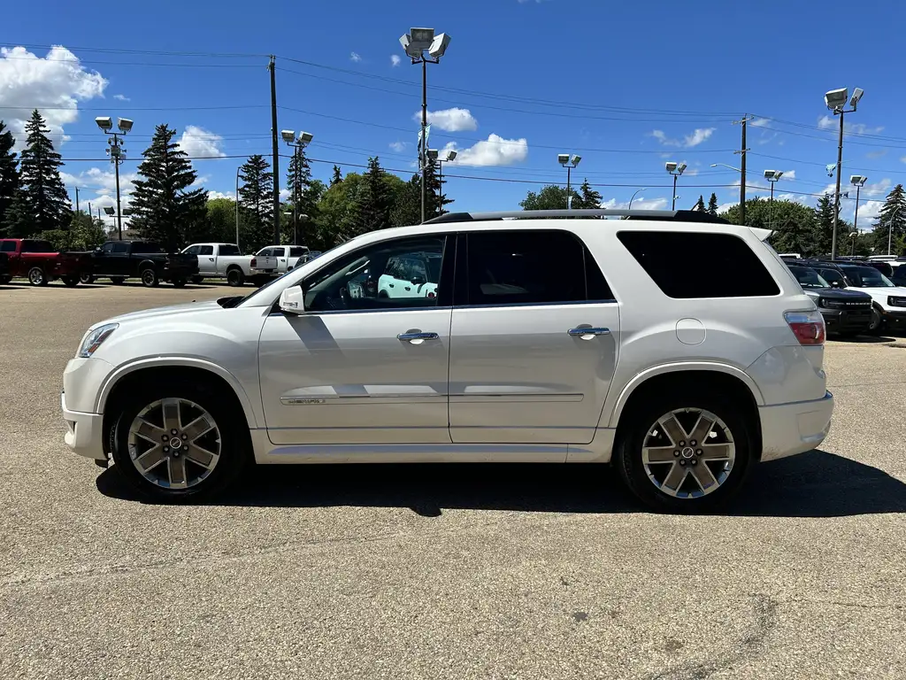 2012 GMC Acadia Denali | SunRoof | Rear Cam | Push Start — photo 4