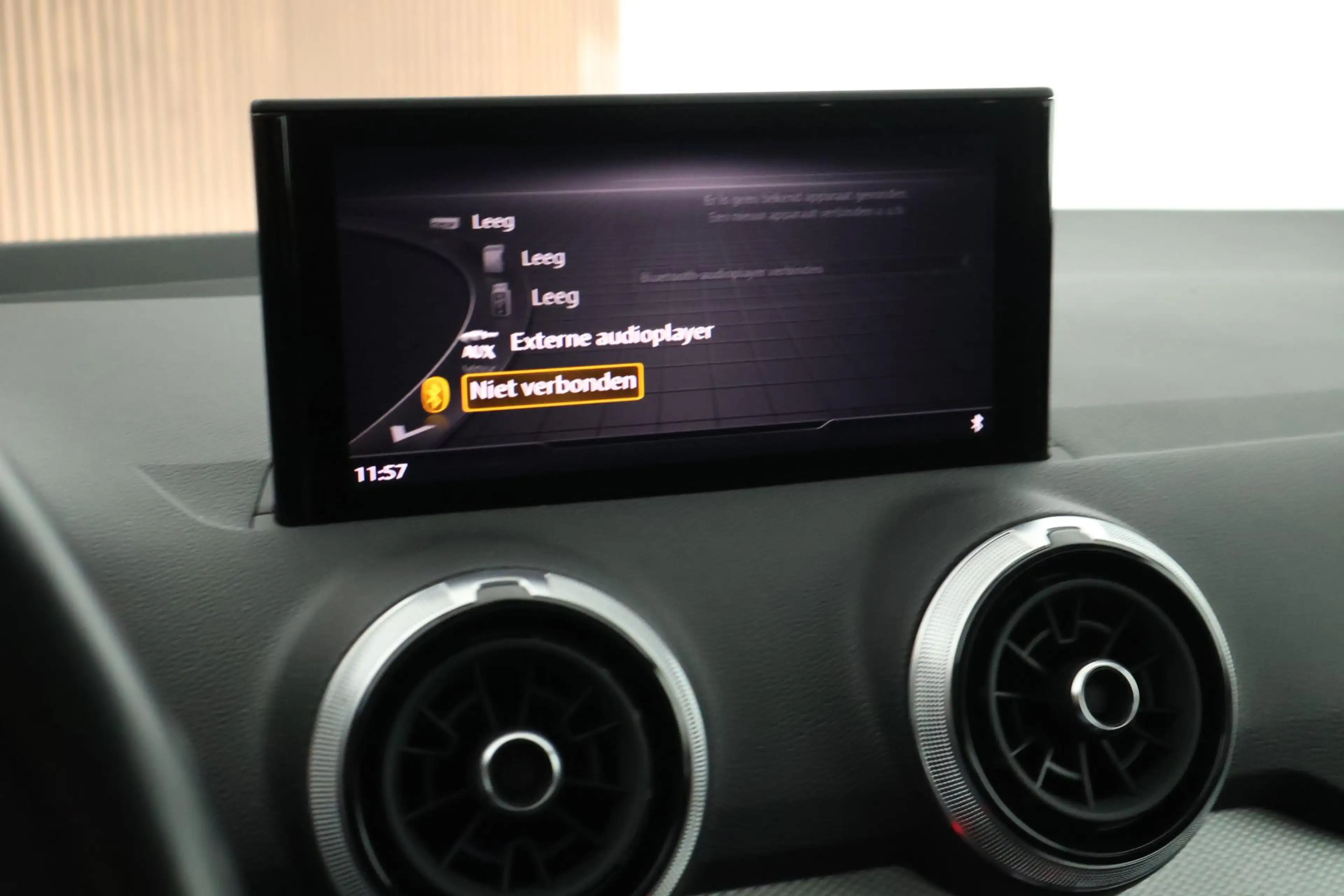 Audi Q2 35 TFSI 150pk S-Tronic S Edition Trekhaak Camera C — photo 21