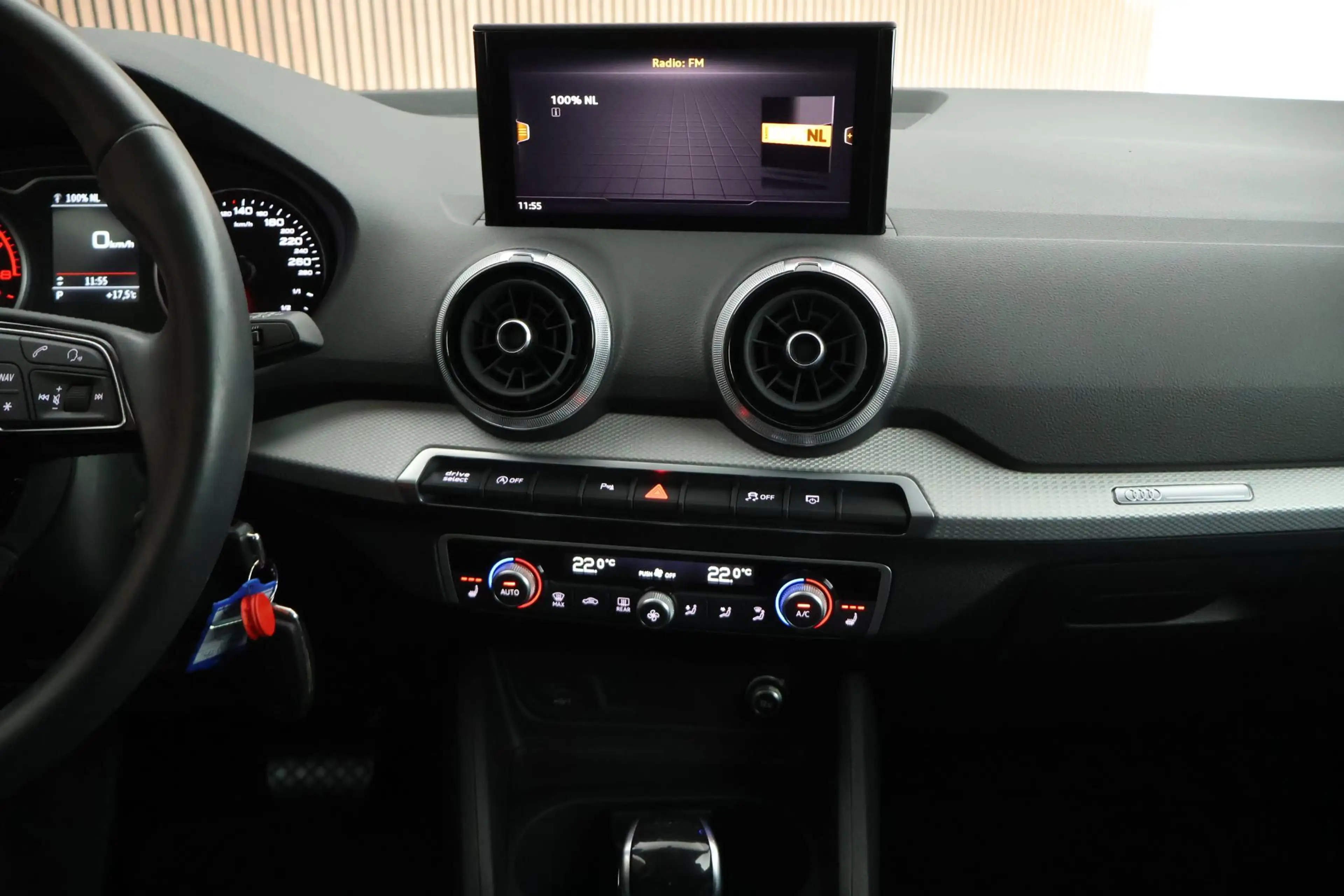 Audi Q2 35 TFSI 150pk S-Tronic S Edition Trekhaak Camera C — photo 13