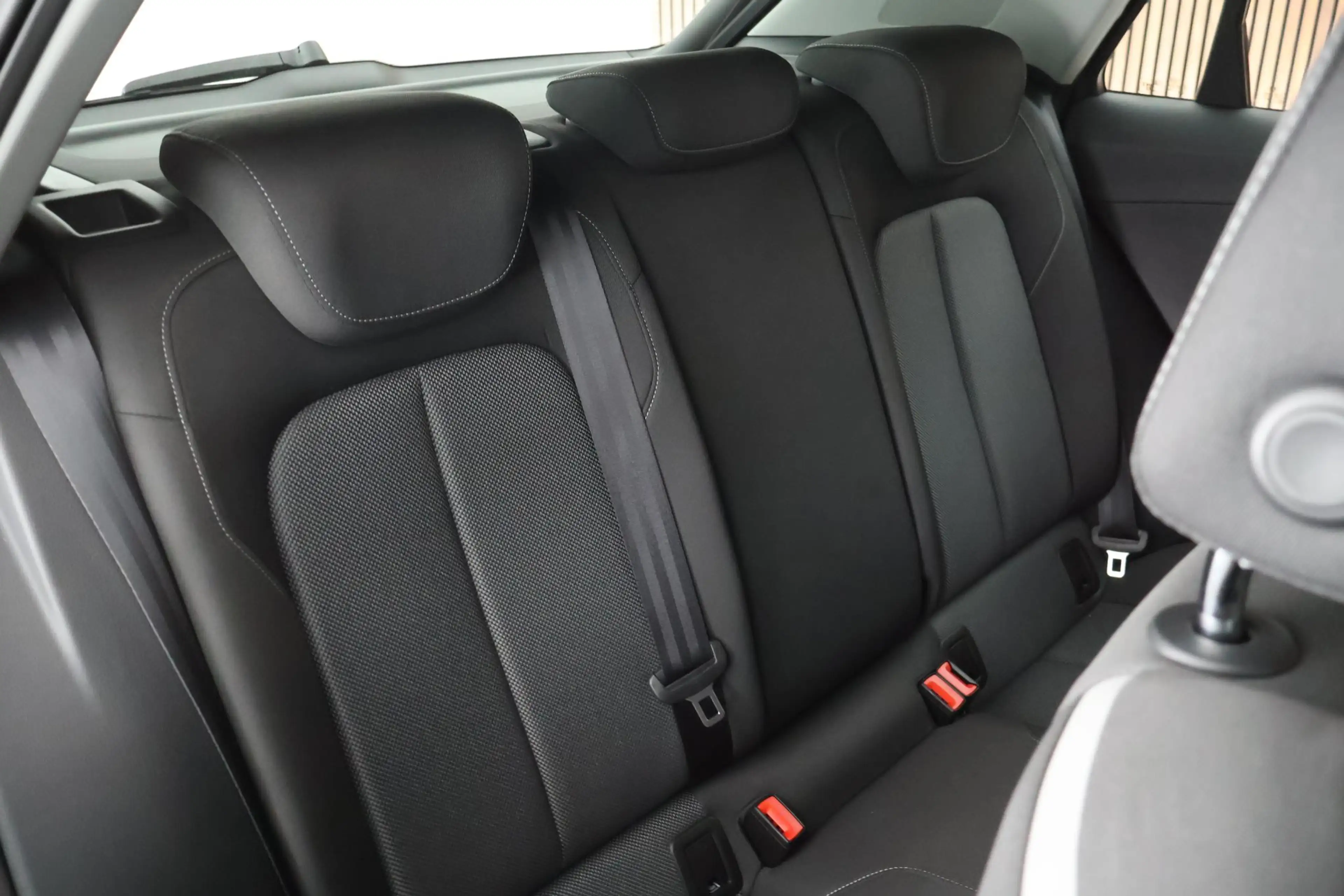 Audi Q2 35 TFSI 150pk S-Tronic S Edition Trekhaak Camera C — photo 32