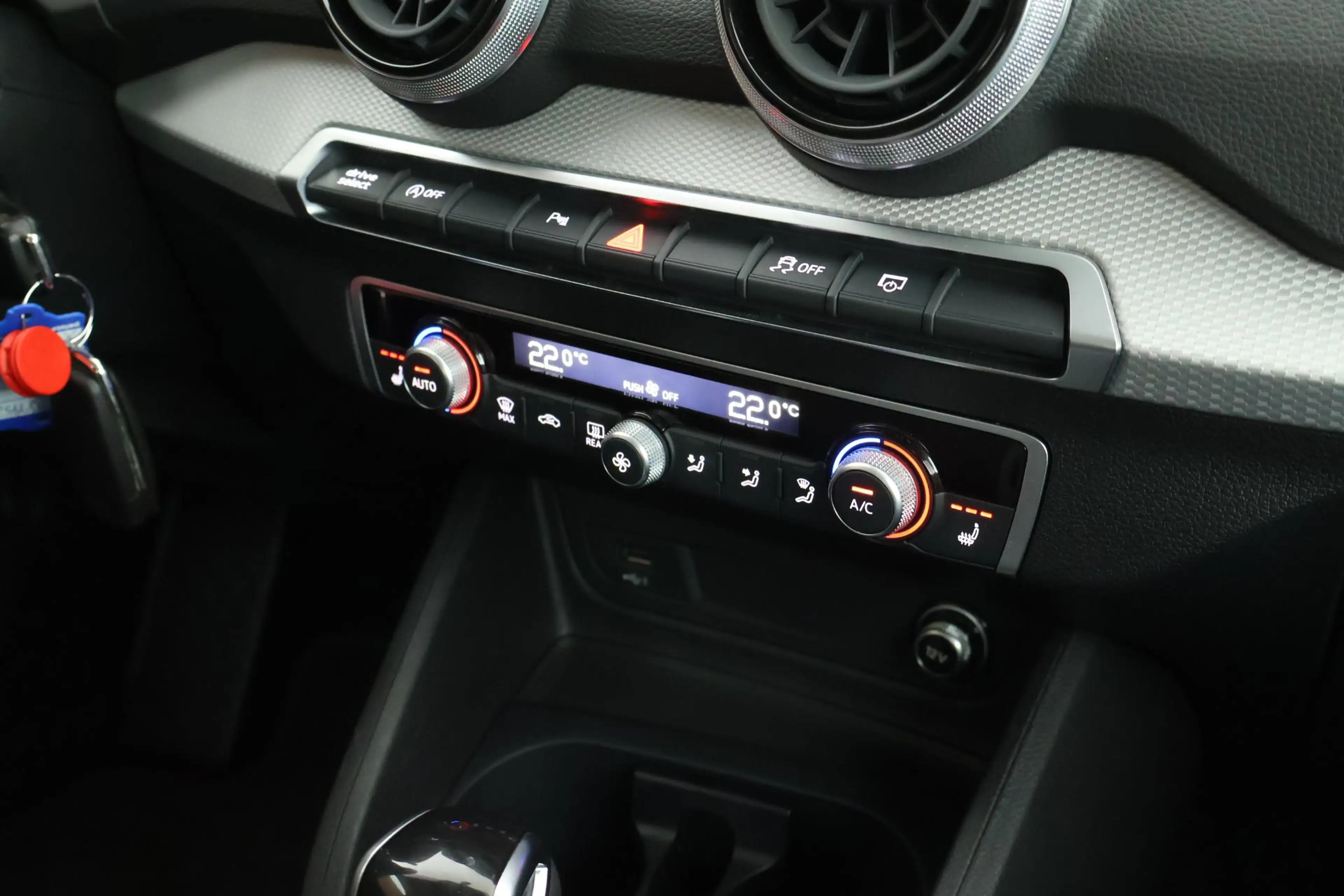 Audi Q2 35 TFSI 150pk S-Tronic S Edition Trekhaak Camera C — photo 29