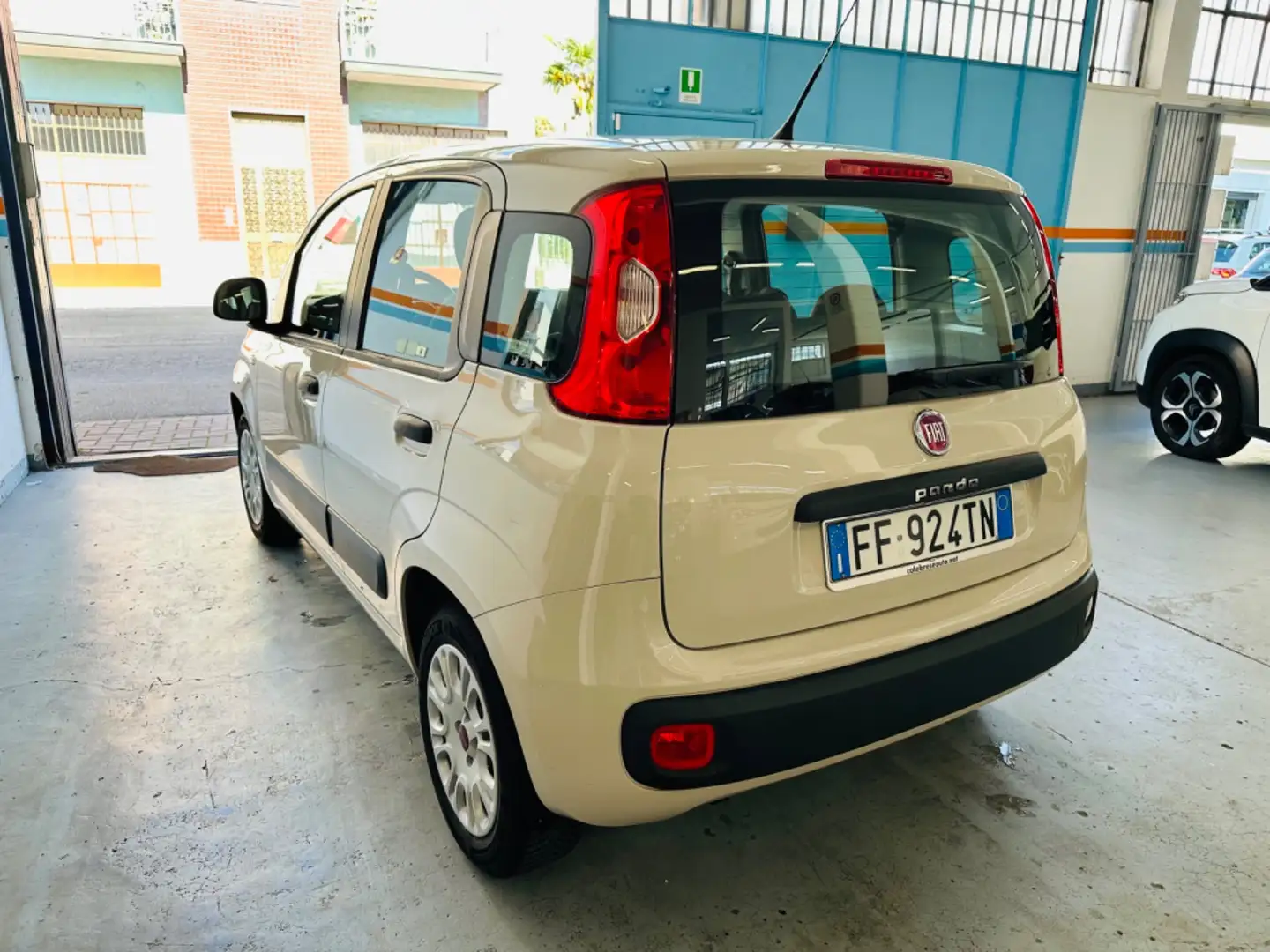 Fiat Panda 1.2 Easy - NO VINCOLO DI FINANZIAMENTO! Beige - 2