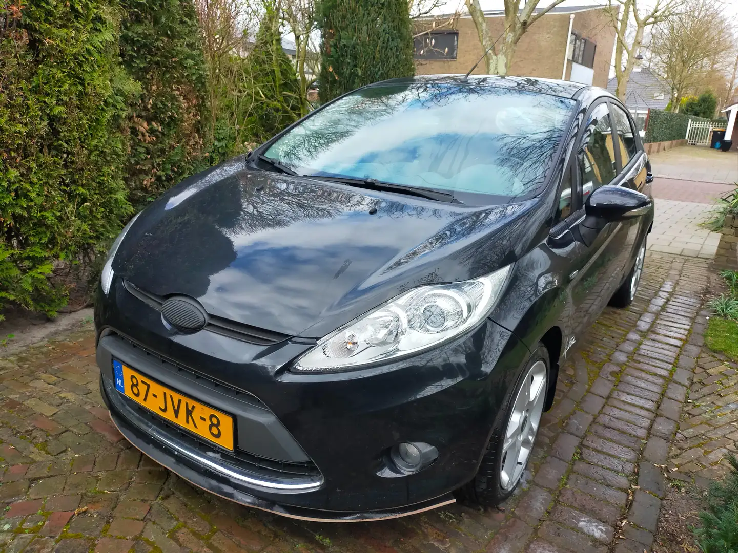 Ford Fiesta Fiesta 1.6 Titanium Zwart - 2