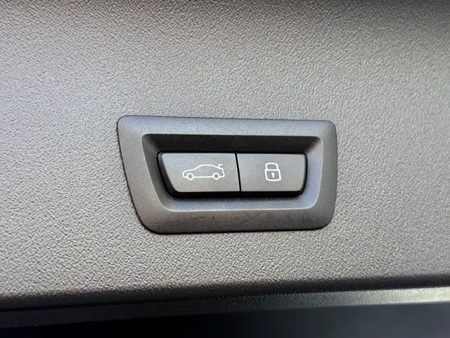 BMW X3 20d xDrive M-Sportpaket Pro Ansicht 34