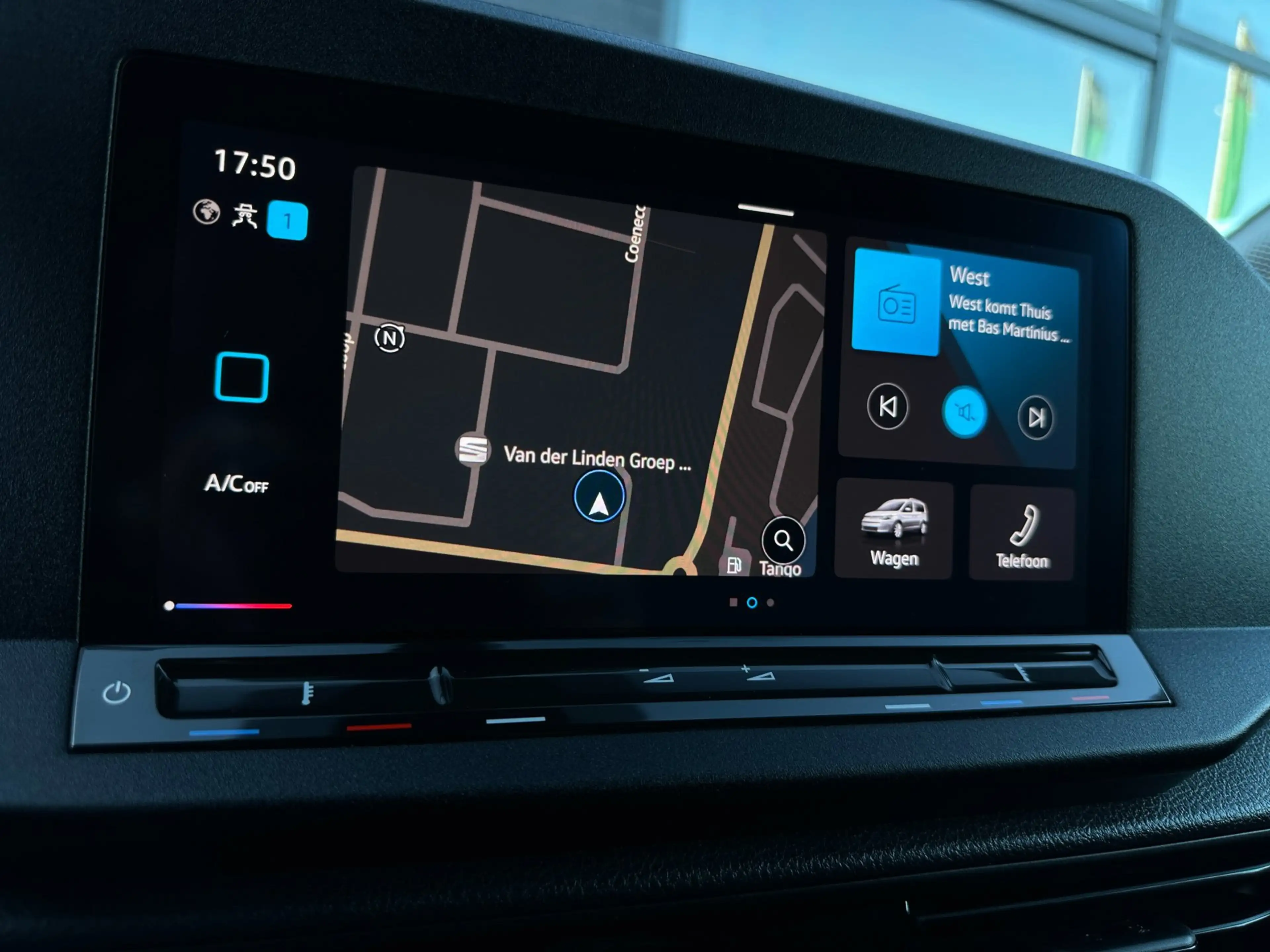 Volkswagen Caddy Cargo 2.0 TDI Comfort/1STE EIG/APP-CONNECT/NAVI/NL — photo 24