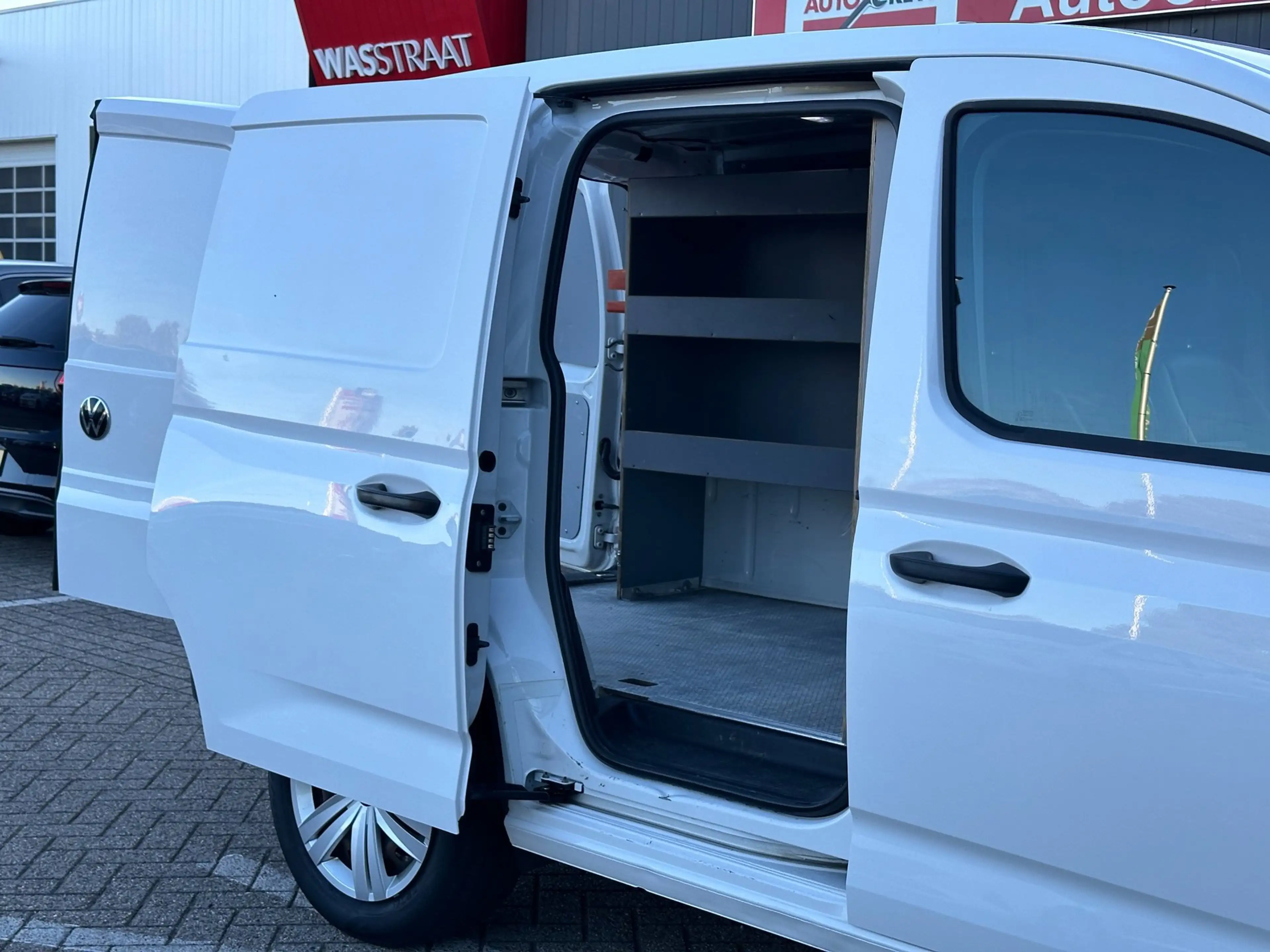 Volkswagen Caddy Cargo 2.0 TDI Comfort/1STE EIG/APP-CONNECT/NAVI/NL — photo 10