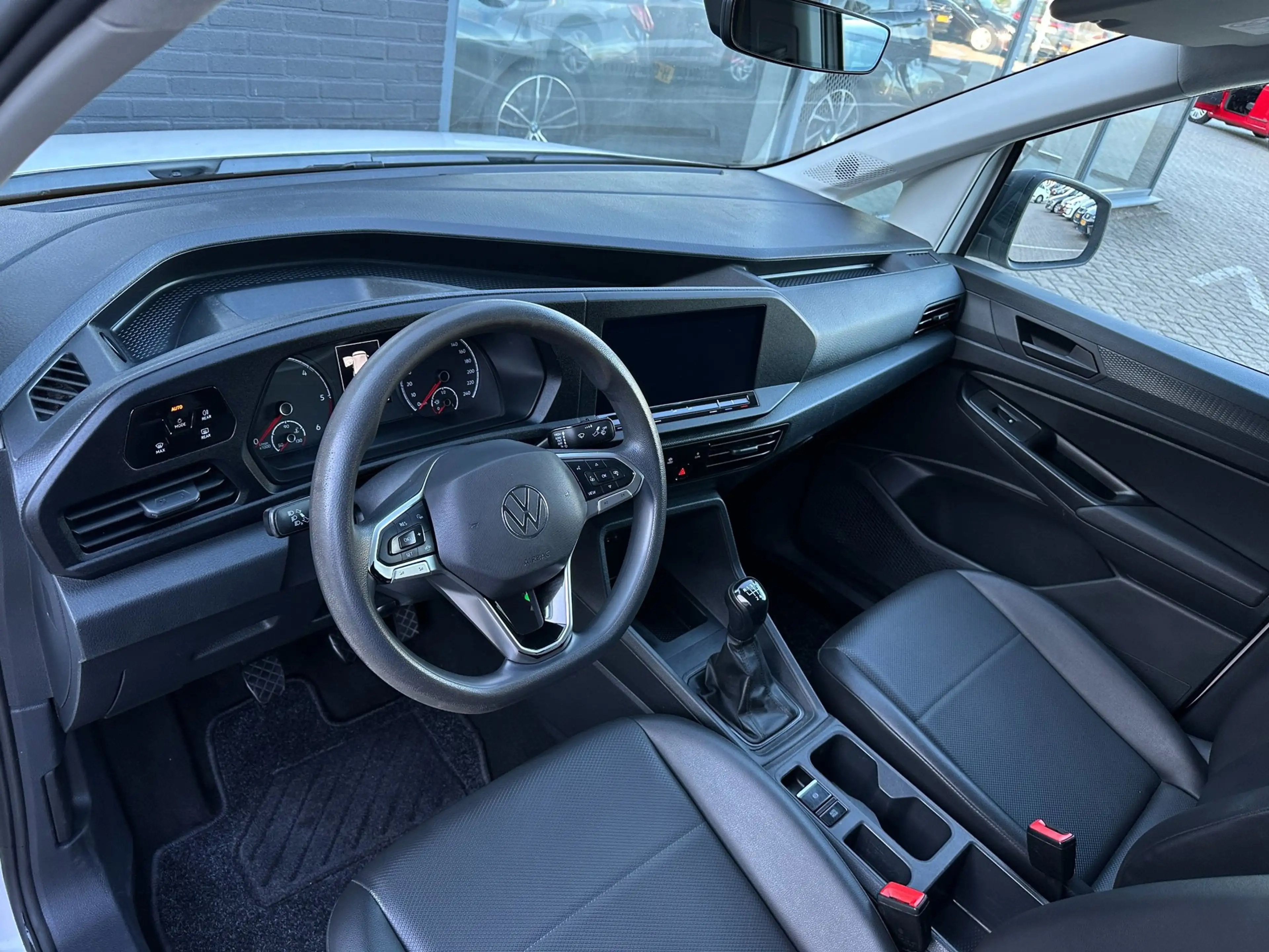 Volkswagen Caddy Cargo 2.0 TDI Comfort/1STE EIG/APP-CONNECT/NAVI/NL — photo 15