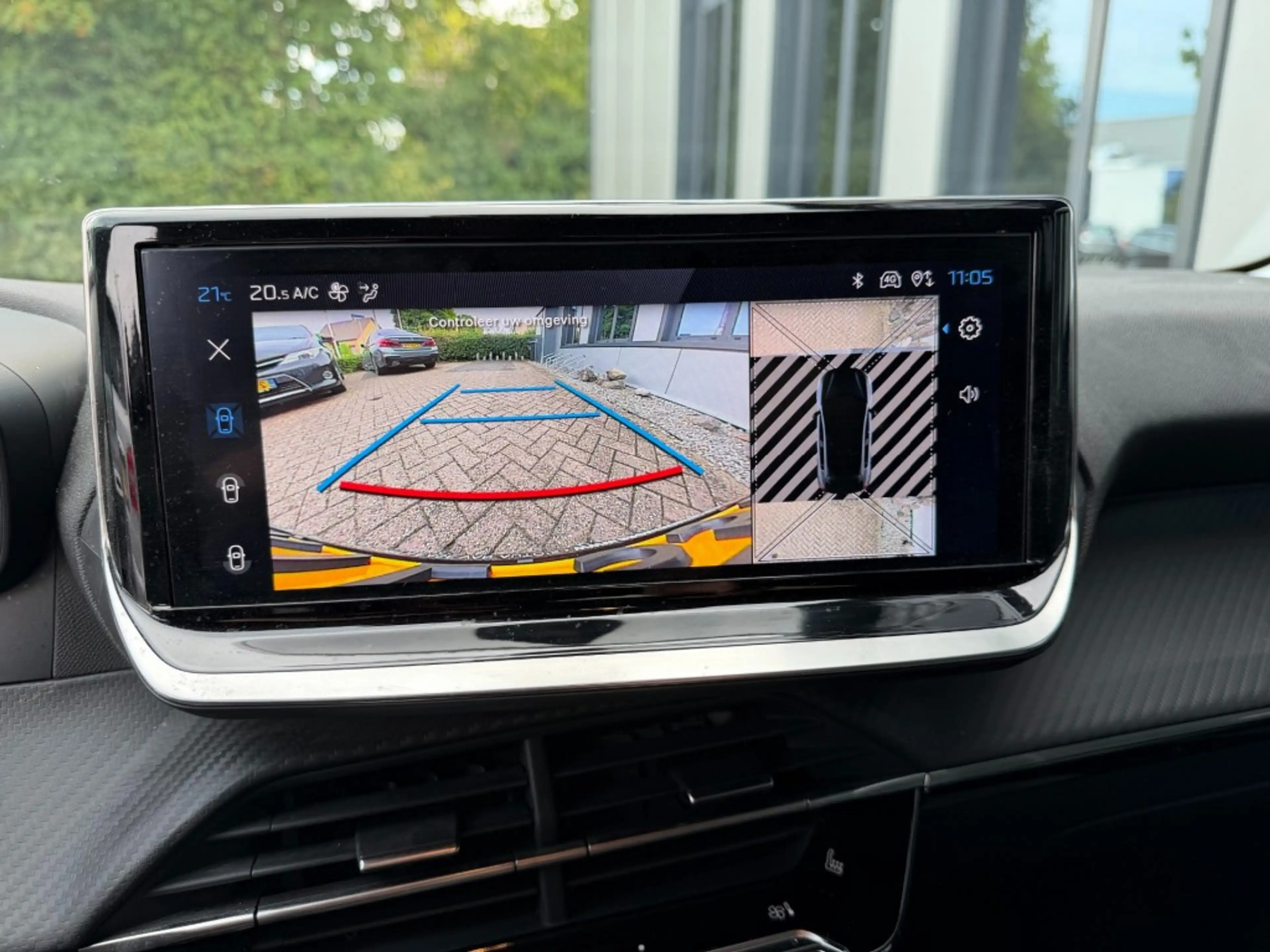 Peugeot 208 1.2 PureTech Allure 100PK Leder, Navi, Carplay/And — photo 14