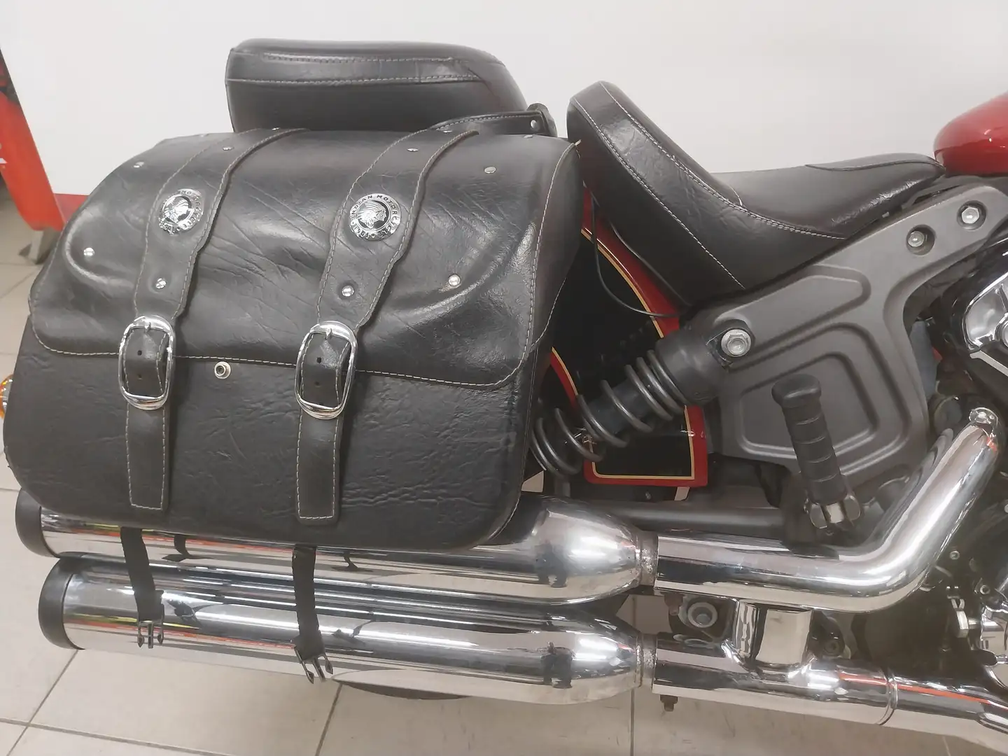 Indian Scout Noir - 2