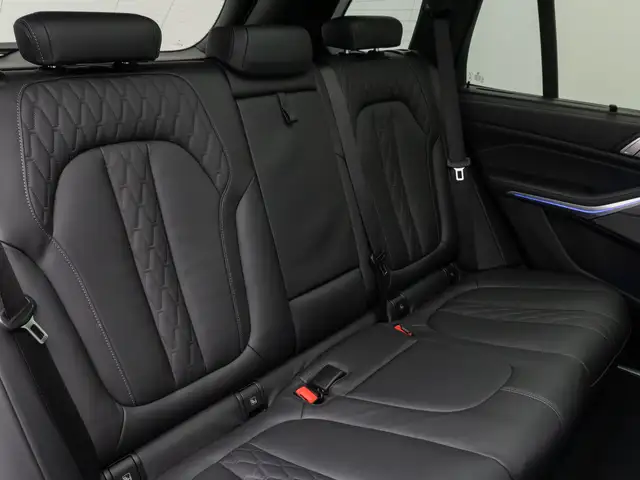 BMW X5 view 29