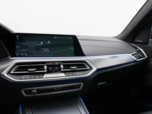 BMW X5 view 21